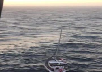 Coast Guard Air Station Humboldt Bay Rescues 3 people