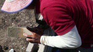 SPMAGTF-SC Marines Volunteer for Homes for Hondurans
