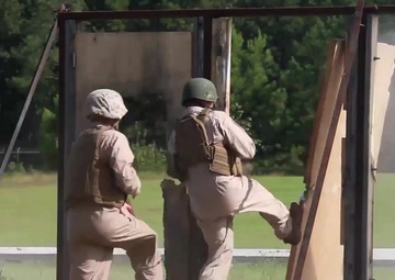 Explosive Ordnance Team Conducts Lane Training During Exercise Scarlet Response 2015