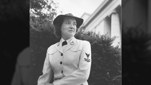 All Hands Update: 43 Years of Women Serving in U.S. Navy Fleet