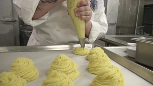 Broll - Cooking Class Creates Chefs