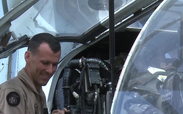Marines Showcase Aircraft at Mountain Pointe High School