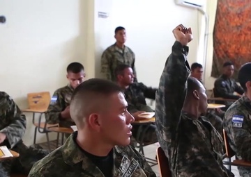 SCT-Honduras Trains With Honduran Navy and Marine Corps Troops