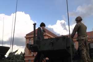 Static Display in Prague B-Roll