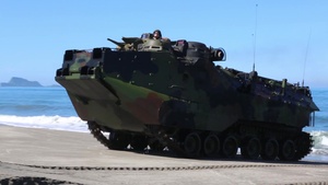 30 tons of steel | US Marines hit the Philippine beach