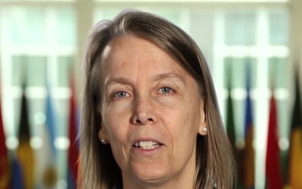A la rencontre de Madame Lucy Tamlyn, Ambassadeur des Etats-Unis près le Bénin