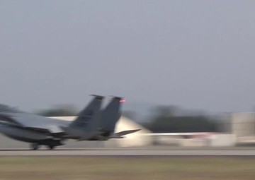 Six F-15C Eagles Arrive at Incirlik AB
