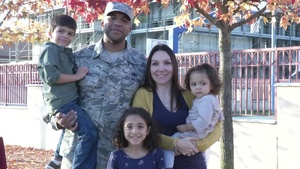 TSgt Stewart and Family Send Holiday Greeting
