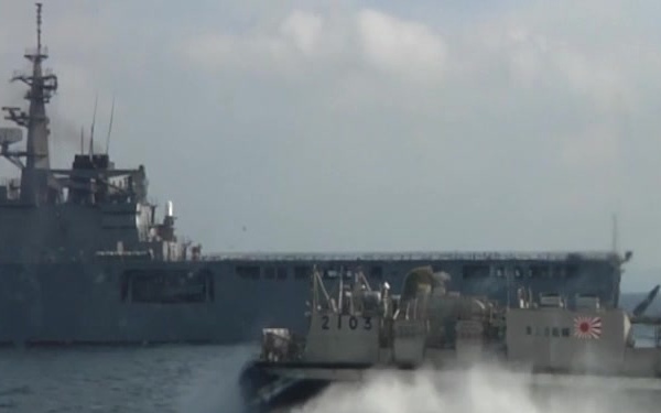 Pacific Update: LCAC Exercises