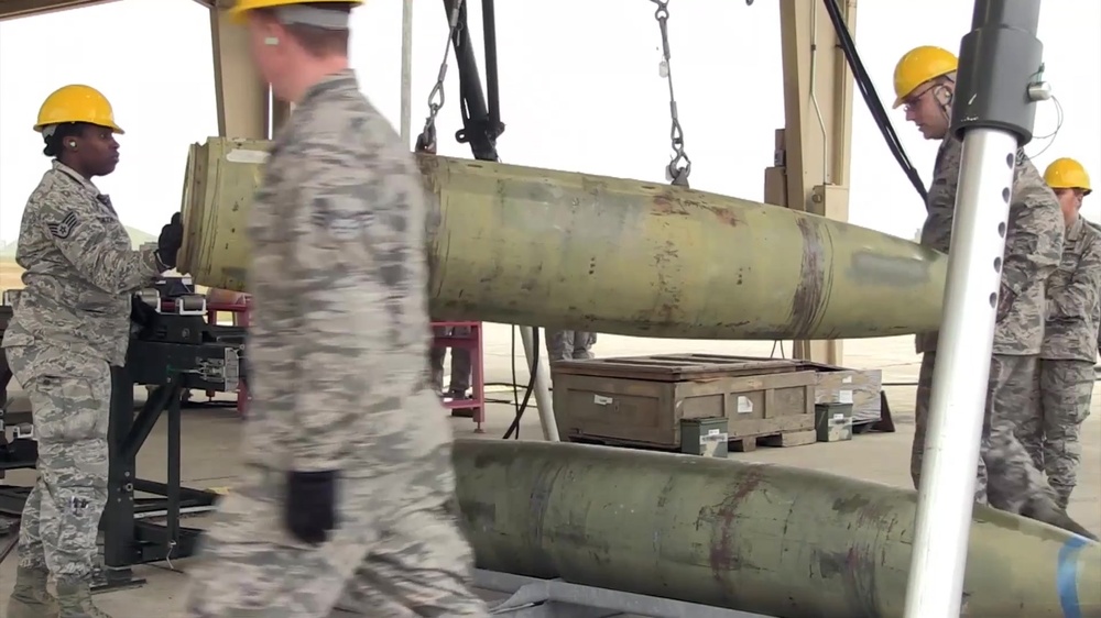 DVIDS - Video - Build A Bomb