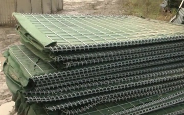 ‘In This Together’ - 256th Infantry Brigade Builds HESCO Barriers to Protect South Louisiana Communities