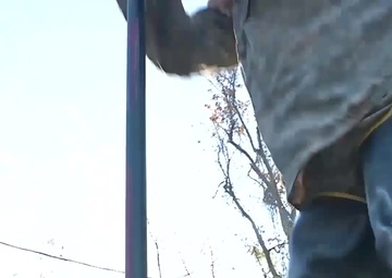 La. Guardsmen Work Around the Clock Filling HESCO Barriers on Avoca Island
