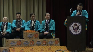MCAS Iwakuni's elementary school holds mikan ceremony