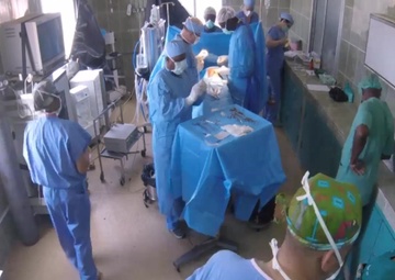 Time lapse in the operating room during MEDRETE 16-1 in Senegal