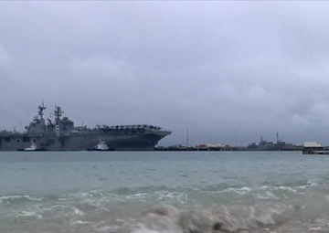 All Hands Update: Blue-Green Team Storms White Beach