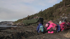 Marine AAVs Splash in Norwegian Fjord