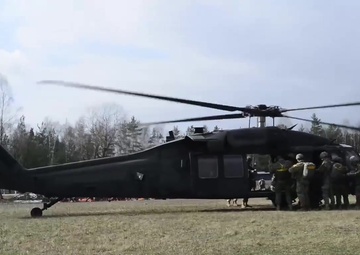 173rd 4-319 AFAR UH-60 Black Hawk Jump
