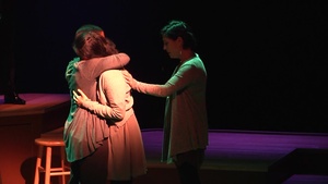 Soldiers get sneak peak at play that highlights strength of military spouses (with graphics)