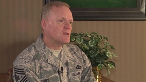 CMSAF Meets with Beale Airmen