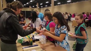 Marines Attend 2016 Women in Aviation International