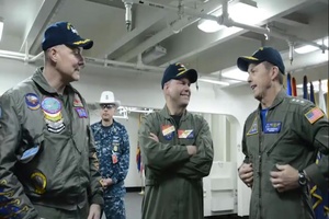 Vice Admiral Mike Shoemaker, visits USS Ronald Reagan (CVN 76)
