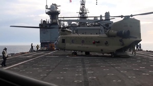 40th CAB Chinooks land aboard USS Ponce