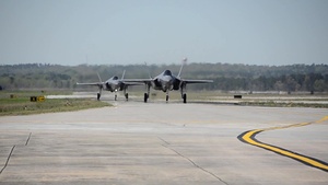 F-35s land at McEntire