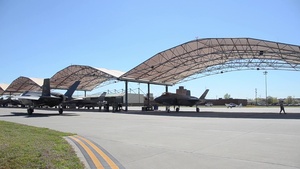 F-35s land at McEntire