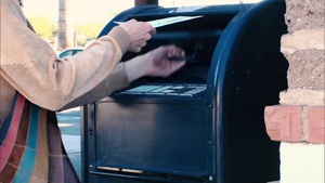 Postal: Absentee Ballots