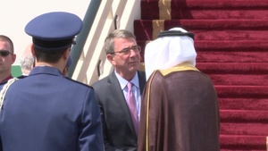 Carter Arrives In Saudi Arabia