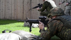 German Soldiers Qualify with M4 Carbine in Budel