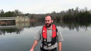 Know Pros and Cons of Type III Life Jacket
