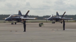 Blue Angels arrive for 2016 MCAS Cherry Point Air Show