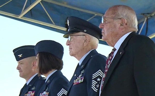 Chiefs Group Honors Col Powell