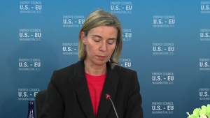 Camera Spray - Secretary of State John Kerry holds a bilateral meeting with Federica Mogherini, EU High Representativ  for Foreign Affairs and Security Policy and US Secretary of Energy Ernest Moriz, at the Department of State.