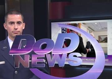 Carter Honors Kissinger With DoD Award