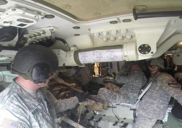 1-82 FA Fires With ROKA 26th MECH DIVARTY