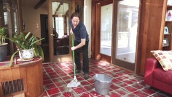 Safer Choice Labeled Products in Action: Mopping the Floor