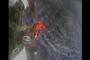 Coast Guard Rescues 2 Boaters Six Miles South of Sea Horse Key, Florida