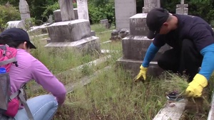 NAVSUP and DLA Yokosuka Sailors Clean Yokohama Cemetery