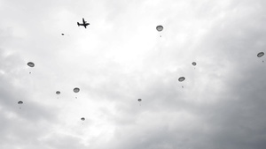 Romanian Jumpers from C-130J 2016