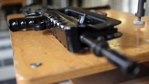 SPMAGTF-CR-AF receive French FAMAS weapons classes