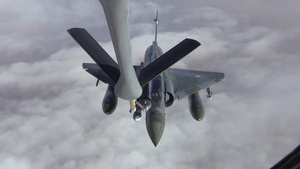 French Mirage 2000s refuel over Iraq