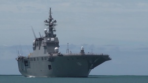 JS Hyuga Arrives At JBPHH For RIMPAC 2016