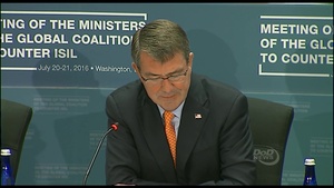 Carter, Kerry Speak at Counter-ISIL Defense Meeting