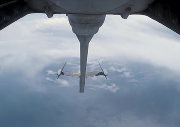 KC-10 Refuels F-35A Fighters