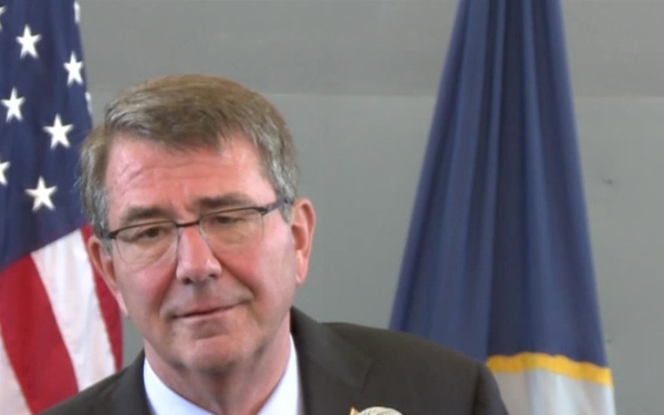 Carter Briefs Reporters at Great Lakes