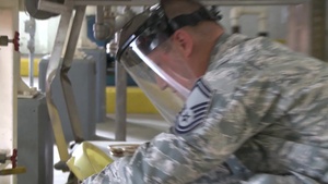 Connecticut Fuels Specialists Keep Flying Yankees in the Air (Without Titles)