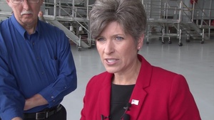 U.S. Senator Joni Ernst Visits Iowa Air National Guard’s 185th ARW
