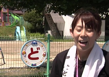 Volunteers from MCAS Iwakuni visited a local preschool